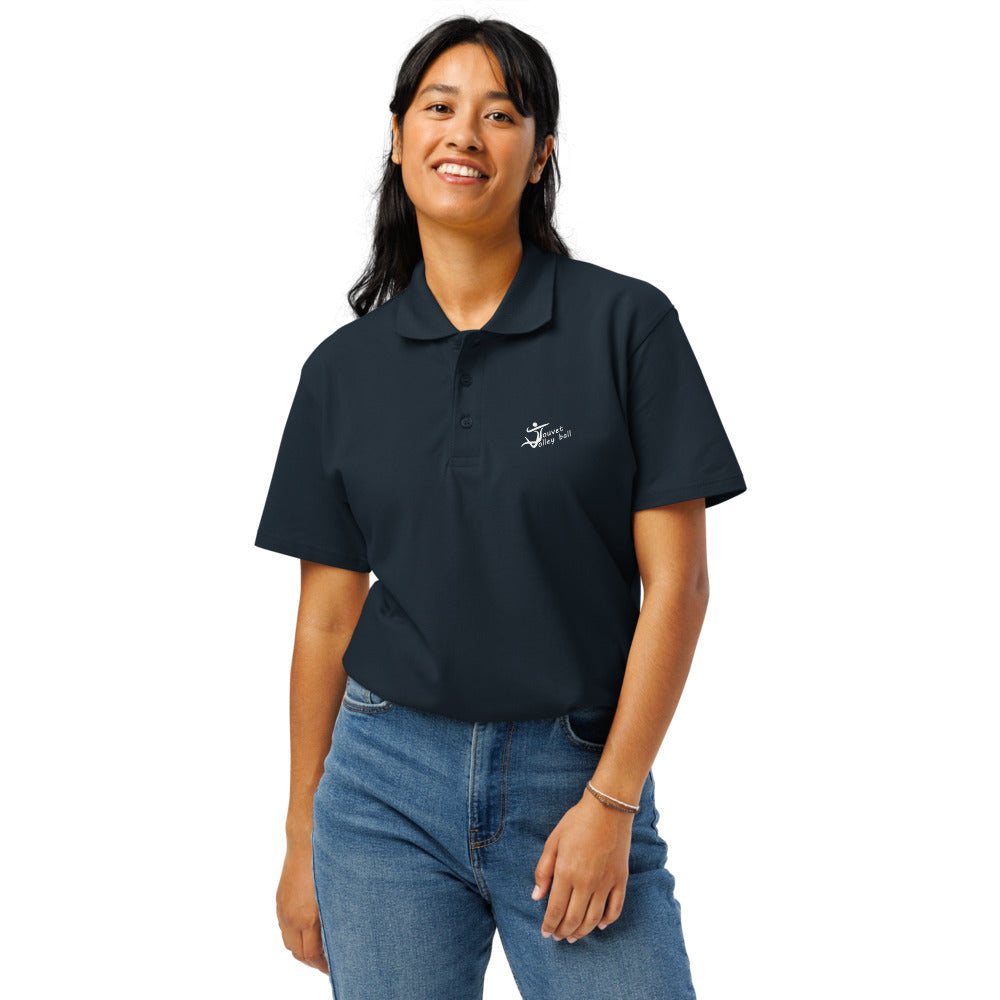 Polo classique unisexe Touvet volley Ball Grésivaudan, Bleu marine, porté par une femme, vue de face